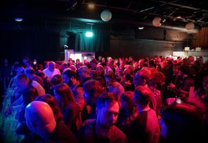 Gaz Coombes. Picture by: Chris Close