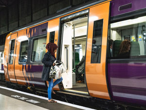 Supporting image for story: Striking train drivers 'fully intend' to disrupt Commonwealth Games
