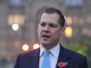 Supporting image for story: Shadow justice secretary accuses PM over early release scheme