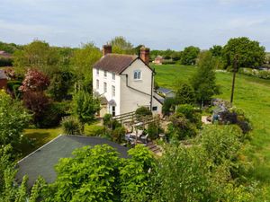 Supporting image for story: Historic Grade II-listed Shrewsbury home to go under the hammer with £420k guide price