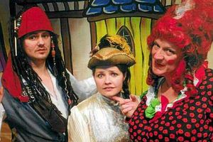 Supporting image for story: Alison Norton's am dram round-up - January 13