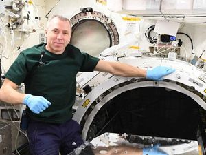 Supporting image for story: Everything you need to know about RemoveDEBRIS: the mission to clear space junk