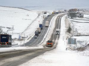 Supporting image for story: Snow and ice warning in force as flooding expected in more than 70 areas