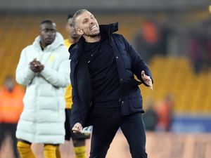 Supporting image for story: Gary O’Neil pays tribute to Wolves players after securing first win of season
