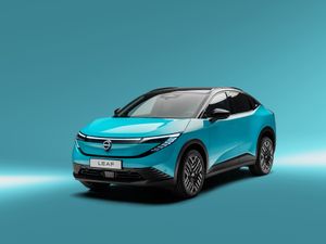 Supporting image for story: Nissan unveils new Leaf electric car