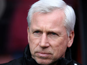 Supporting image for story: Alan Pardew: West Brom can't feel sorry for themselves