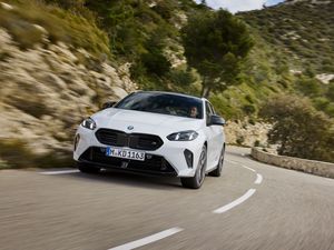 Supporting image for story: BMW’s 1 Series returns for fourth generation with dynamic new look and sharper focus on efficiency