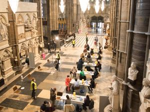 Supporting image for story: Forcing health staff to have vaccine would be dangerous, says hospital boss