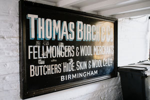 The wool merchant sign