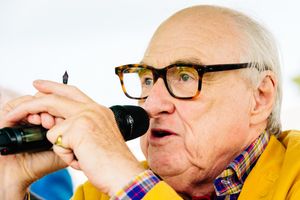Oswestry Cricket Club face Lashing XI - Henry Blofeld