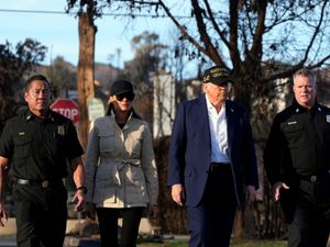 Supporting image for story: Melania Trump threatens to sue Hunter Biden over ‘salacious’ Epstein comments