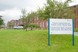 Temporary access and car park works at Llandrindod Wells Hospital start this week