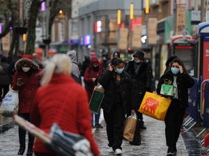 Supporting image for story: Shops still busy across West Midlands despite downpours and Covid Christmas