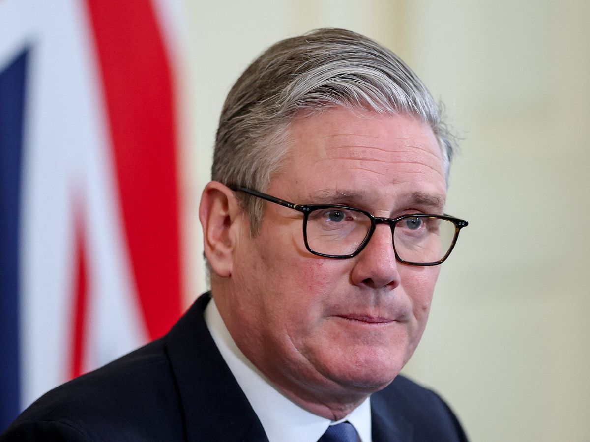 &lsquo;Far-fetched&rsquo; to suggest McSweeney phone theft linked to Mandelson files &ndash; PM