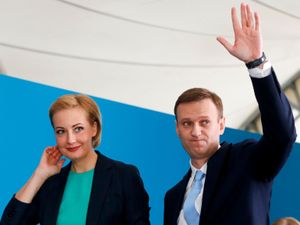 Supporting image for story: Trial of lawyers who once represented Navalny gets under way in Russia