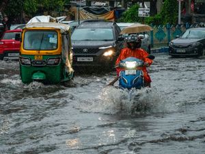 Supporting image for story: Storms flood villages and trigger power cuts to millions in Bangladesh and India