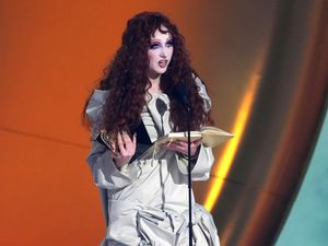 Supporting image for story: Chappell Roan calls for ‘liveable wage’ from record labels after Grammy win