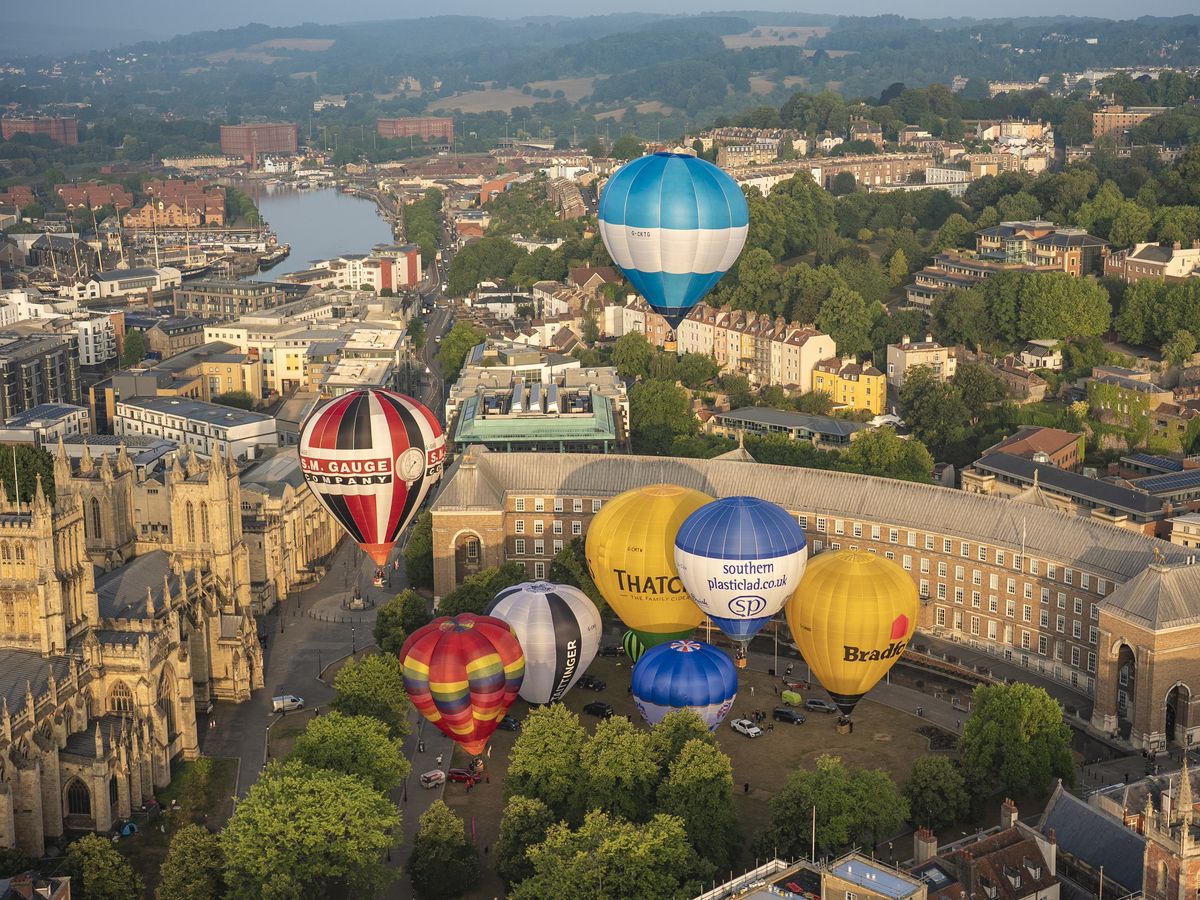Hot air balloons fill the sky above Bristol ahead of annual fiesta
