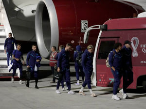 Supporting image for story: England arrive
at World Cup
base in Qatar