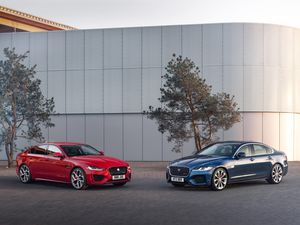 Supporting image for story: Jaguar updates XE and XF saloons with new mild-hybrid tech and infotainment system