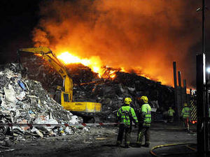 Supporting image for story: Three Midlands sites hit by fires