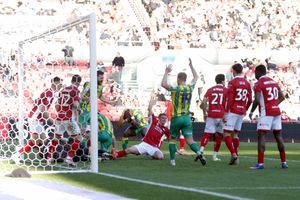 EDITORIAL USE ONLY. No use with unauthorized audio, video, data, fixture lists, club/league logos or 'live' services. Online in-match use limited to 120 images, no video emulation. No use in betting, games or single club/league/player publications