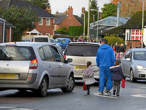 Supporting image for story: Police patrols increased in Market Drayton to clampdown on careless parking outside schools