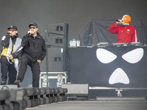 Supporting image for story: Kneecap banned from entering Hungary ahead of music festival