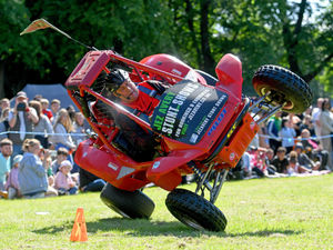 Supporting image for story: Live music, fun fair and more stalls at expanding Willenhall Carnival this weekend