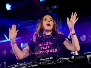 Supporting image for story: The Spice Girls would love to play Glastonbury, says Mel C