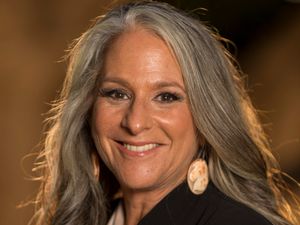 Supporting image for story: Friends co-creator discusses use of pronouns and lack of diversity in sitcom