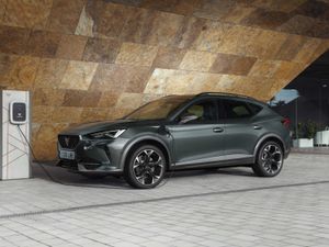 Supporting image for story: Price and specs announced for Cupra Formentor plug-in hybrid