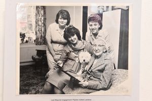 A picture of Pauline visiting Landona House on her last Mayoral engagement.