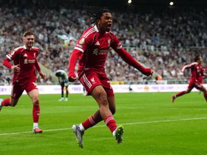 Supporting image for story: Virgil van Dijk hails Rio Ngumoha’s ‘dream debut’ for Liverpool at Newcastle