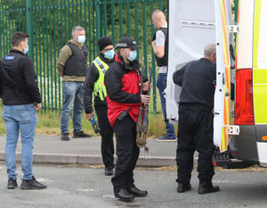Witnesses said as many as up to 30 police vehicles were involved in the operation at Leighton Arches in Welshpool. Picture: Phil Blagg