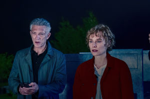 The Shrouds: Vincent Cassel as Karsh and Diane Kruger as Becca