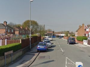 Supporting image for story: Boy, 17, stabbed after gang attack in Walsall