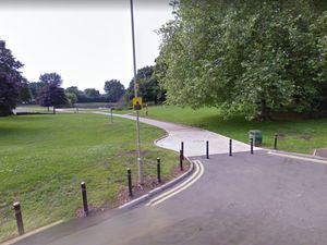 Supporting image for story: Machete attack on trio in Kingswinford park