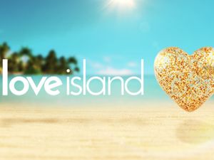 Supporting image for story: Ratings dip by a million as Love Island returns to screens for series 10
