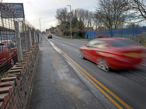 Supporting image for story: People tell of shock after fatal crash in Walsall