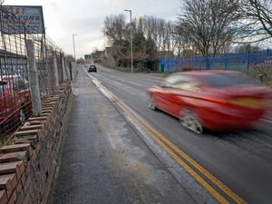 Supporting image for story: People tell of shock after fatal crash in Walsall  