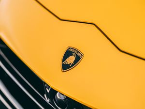 Supporting image for story: Lamborghini’s next-generation supercar to use V12 plug-in hybrid engine