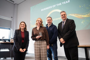 Julie Hand and Matt Burns from Swimwell (centre) with Stafford MP Leigh Ingham and Small Business Minister Blair McDougall