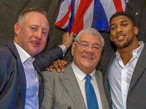 Supporting image for story: The Gray-test! Ron’s guest of honour at Excelsior Sporting Club in Cannock