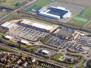 Supporting image for story: Meole Brace Retail Park owners to investigate traffic issues at Shrewsbury site