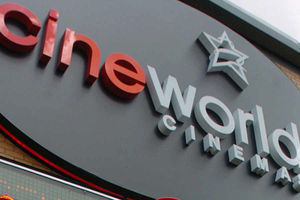 Supporting image for story: Shrewsbury's Cineworld cinema shut by fire system failure