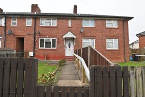 The scene in Green Park Road. Photo: Steve Leath