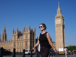 Supporting image for story: Amber heat-health alert issued for all regions in England as temperatures climb