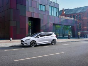 Supporting image for story: These were the best-selling cars in August