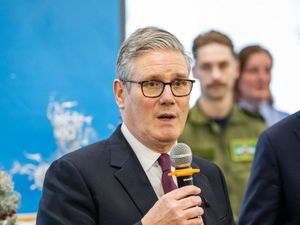 Supporting image for story: Aberdeen MSP sends P45 to Starmer over predicted loss of oil and gas jobs